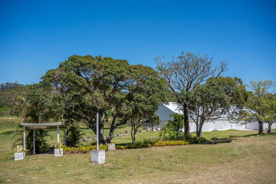 Commercial Property for Sale in Crossways Eastern Cape